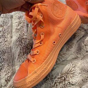 Orange converse
